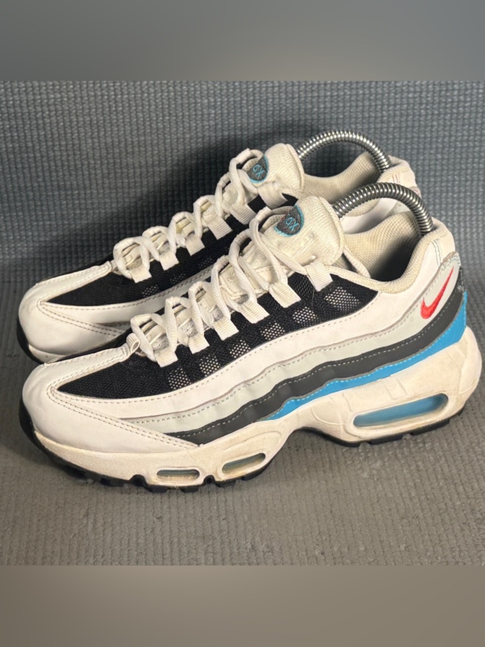 Nike Air Max 95 Recraft Athletic Shoes CJ3906-102 Size 6Y Size‎ 7.5 Women’s